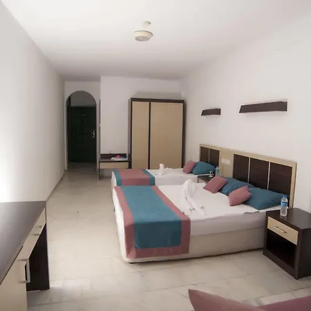 Monart Luna Playa 2* Alanya